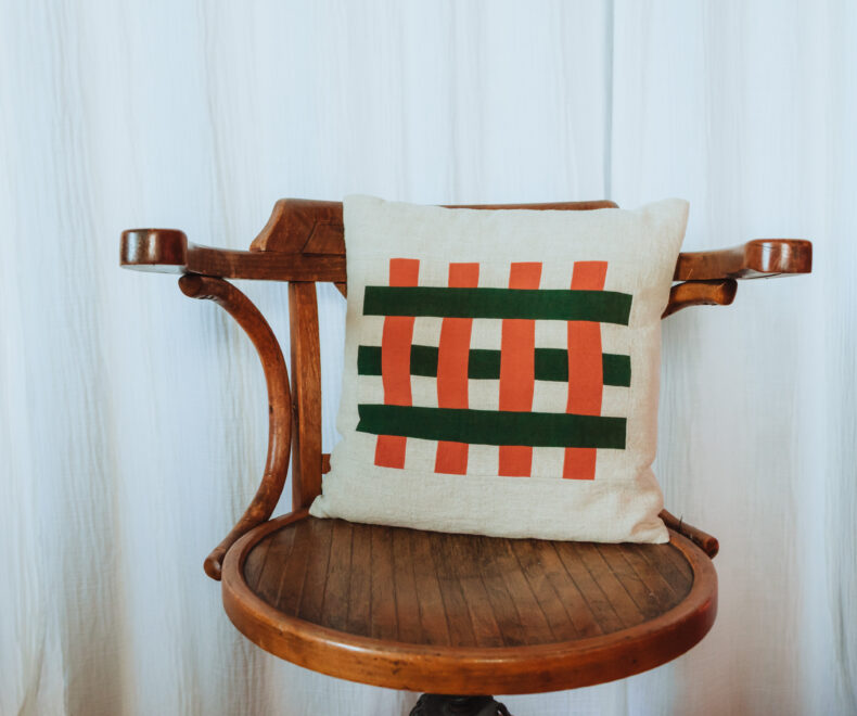 Coussin quadrillé Carré  Orange et vert Sapin